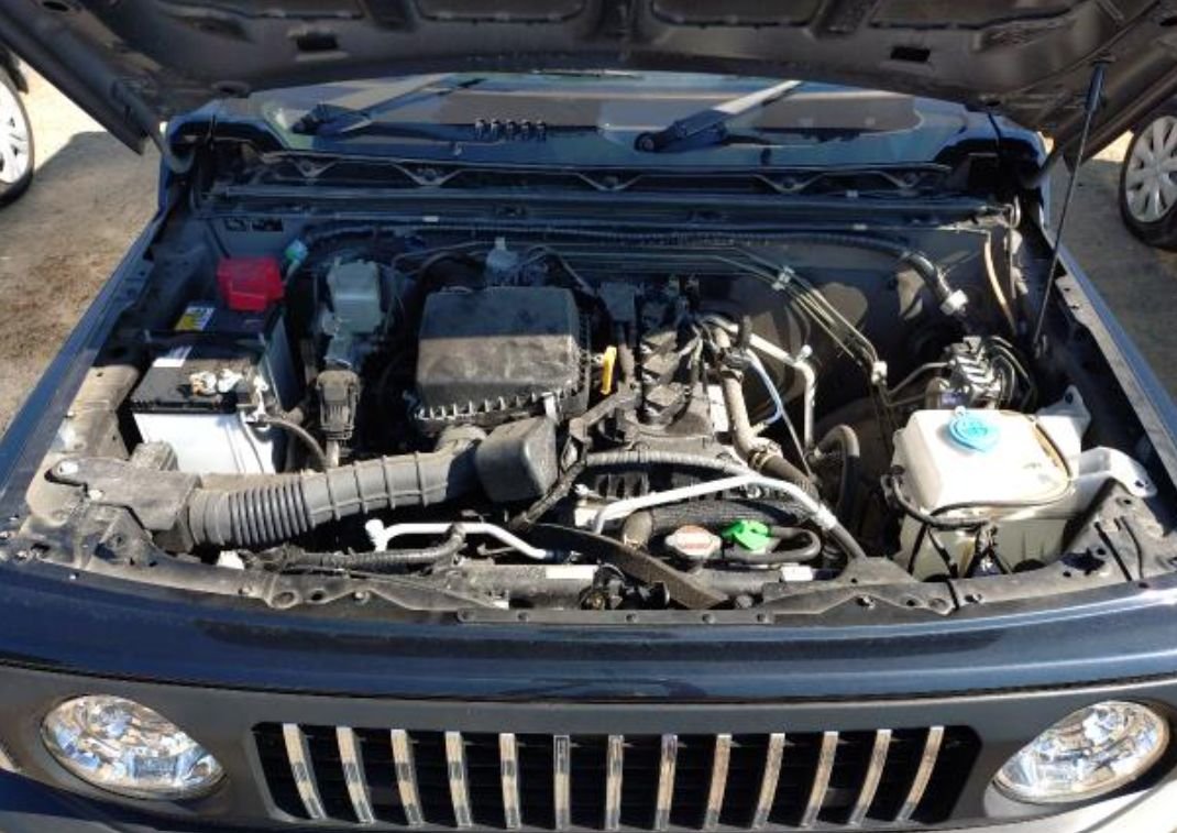Engine bay of the 1.5 L engine